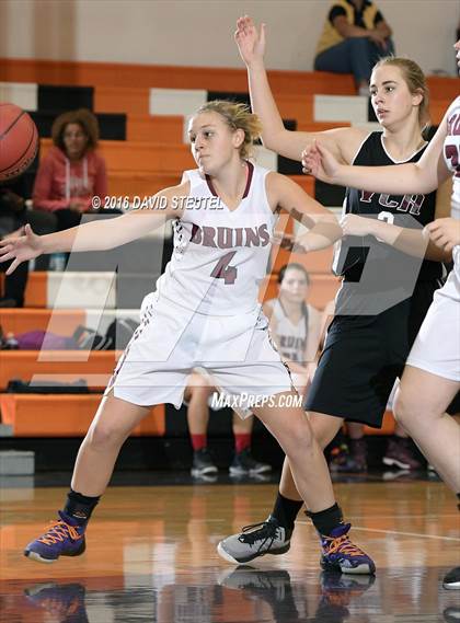 Thumbnail 1 in Valley Christian vs. Bear River (Mesa Verde Challenge) photogallery.