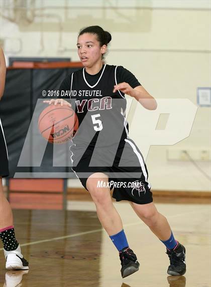 Thumbnail 2 in Valley Christian vs. Bear River (Mesa Verde Challenge) photogallery.