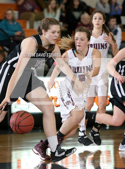 Thumbnail 2 in Valley Christian vs. Bear River (Mesa Verde Challenge) photogallery.