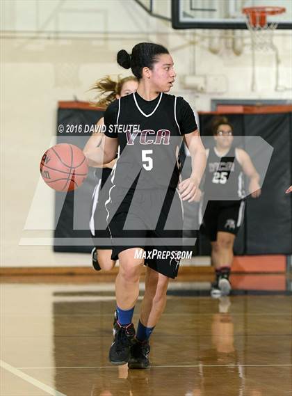 Thumbnail 2 in Valley Christian vs. Bear River (Mesa Verde Challenge) photogallery.