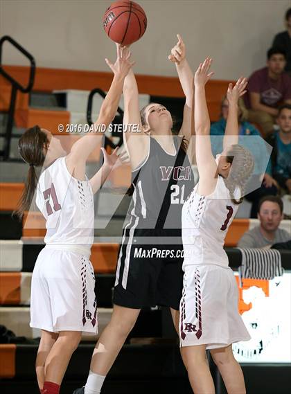 Thumbnail 3 in Valley Christian vs. Bear River (Mesa Verde Challenge) photogallery.