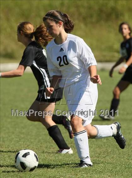 Thumbnail 2 in Crockett County @ Sevier County (Sevier County Invitational) photogallery.