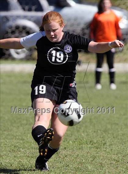 Thumbnail 3 in Crockett County @ Sevier County (Sevier County Invitational) photogallery.