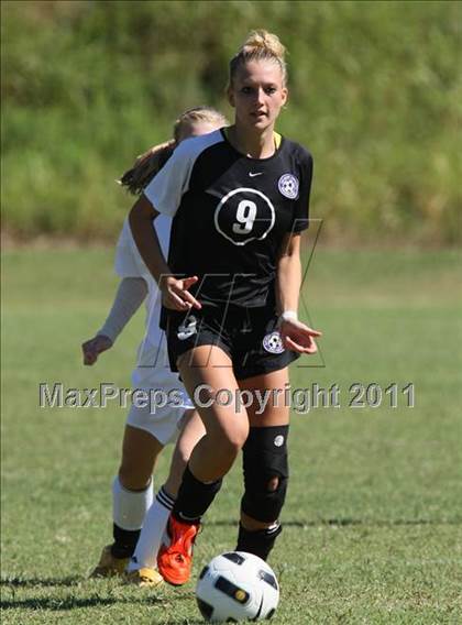 Thumbnail 1 in Crockett County @ Sevier County (Sevier County Invitational) photogallery.