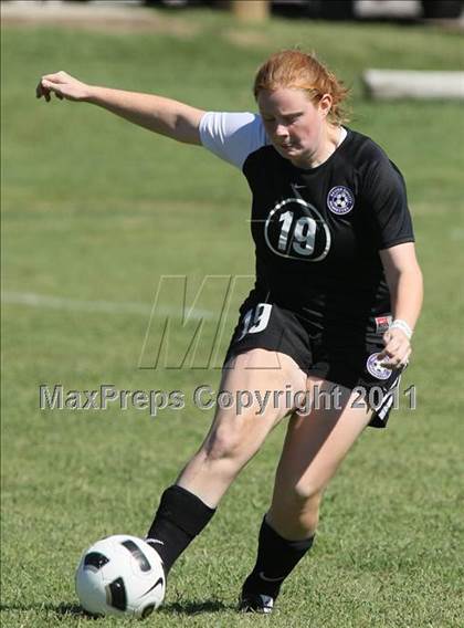 Thumbnail 3 in Crockett County @ Sevier County (Sevier County Invitational) photogallery.