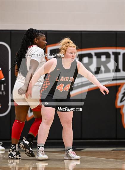 Thumbnail 1 in McGehee vs Lamar (AAA 3A State Playoff second round) photogallery.