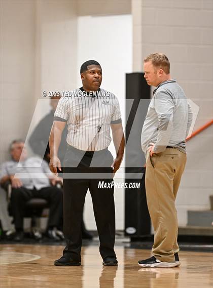 Thumbnail 3 in McGehee vs Lamar (AAA 3A State Playoff second round) photogallery.