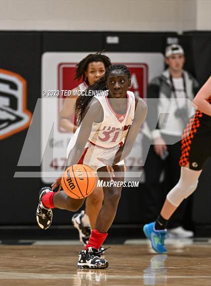 Thumbnail 3 in McGehee vs Lamar (AAA 3A State Playoff second round) photogallery.