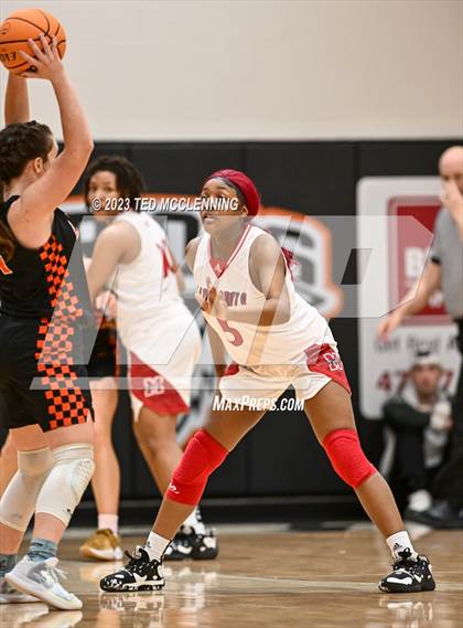 Thumbnail 3 in McGehee vs Lamar (AAA 3A State Playoff second round) photogallery.