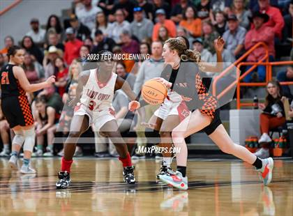 Thumbnail 2 in McGehee vs Lamar (AAA 3A State Playoff second round) photogallery.