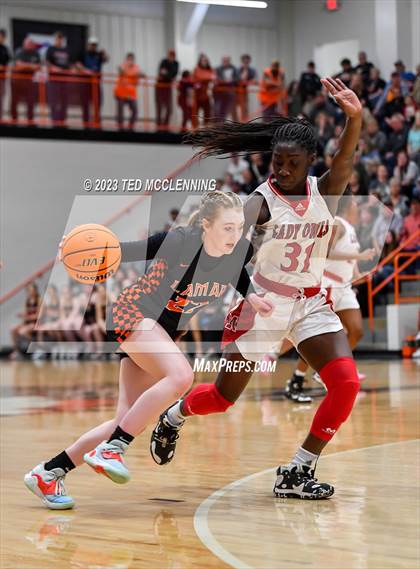 Thumbnail 1 in McGehee vs Lamar (AAA 3A State Playoff second round) photogallery.