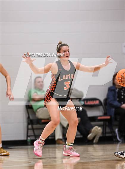 Thumbnail 2 in McGehee vs Lamar (AAA 3A State Playoff second round) photogallery.