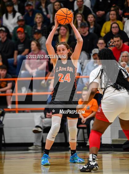 Thumbnail 2 in McGehee vs Lamar (AAA 3A State Playoff second round) photogallery.