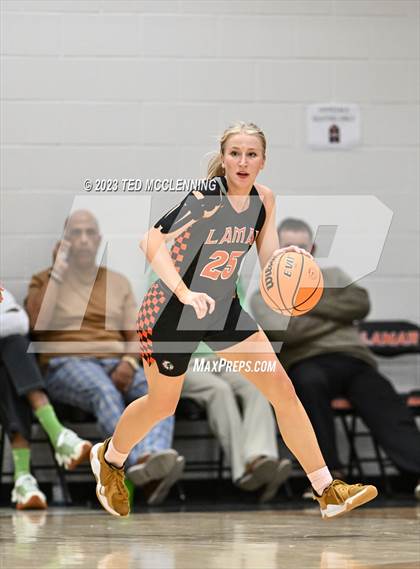 Thumbnail 3 in McGehee vs Lamar (AAA 3A State Playoff second round) photogallery.