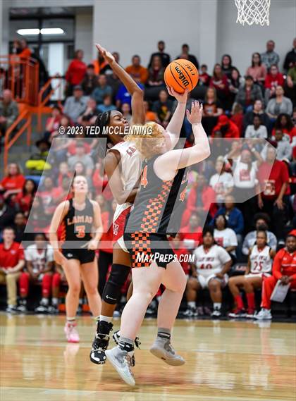 Thumbnail 3 in McGehee vs Lamar (AAA 3A State Playoff second round) photogallery.