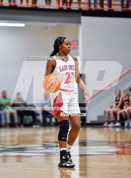 Thumbnail 1 in McGehee vs Lamar (AAA 3A State Playoff second round) photogallery.