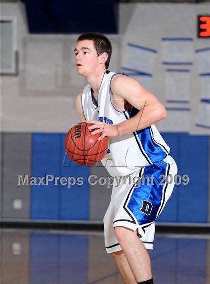 Thumbnail 1 in Dixon vs. Davis (Les Curry Invitational) photogallery.