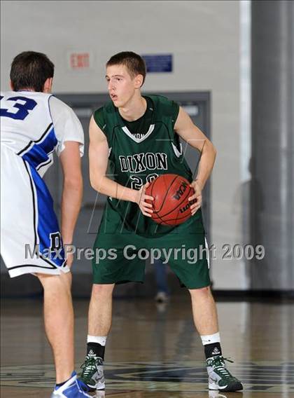 Thumbnail 1 in Dixon vs. Davis (Les Curry Invitational) photogallery.