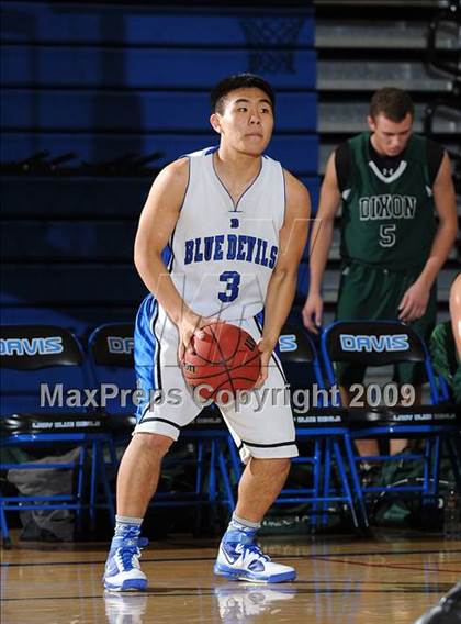 Thumbnail 1 in Dixon vs. Davis (Les Curry Invitational) photogallery.