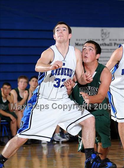 Thumbnail 2 in Dixon vs. Davis (Les Curry Invitational) photogallery.