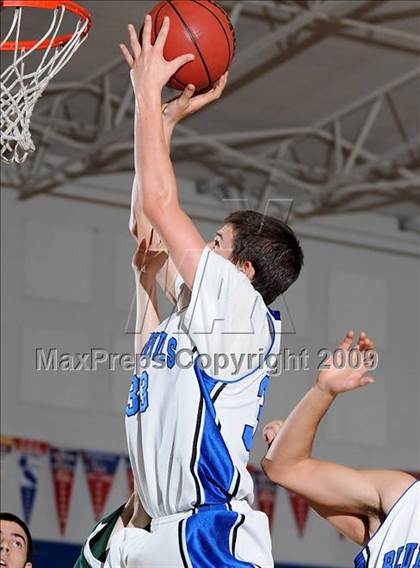 Thumbnail 2 in Dixon vs. Davis (Les Curry Invitational) photogallery.