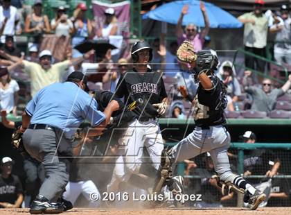 Thumbnail 3 in Kaiser vs. Laguna Beach (CIF SS DIV 4 Final) photogallery.