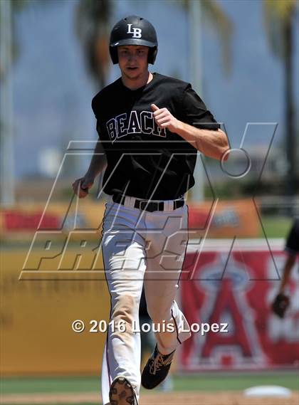 Thumbnail 2 in Kaiser vs. Laguna Beach (CIF SS DIV 4 Final) photogallery.