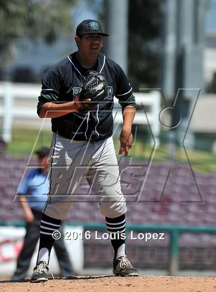 Thumbnail 3 in Kaiser vs. Laguna Beach (CIF SS DIV 4 Final) photogallery.