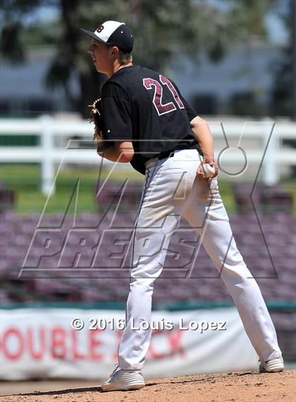 Thumbnail 2 in Kaiser vs. Laguna Beach (CIF SS DIV 4 Final) photogallery.