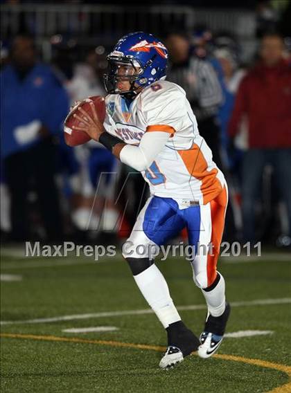 Thumbnail 3 in Westlake vs. Oaks Christian (CIF SS Northern Division Final) photogallery.
