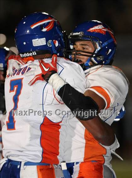 Thumbnail 1 in Westlake vs. Oaks Christian (CIF SS Northern Division Final) photogallery.