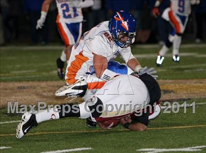 Thumbnail 1 in Westlake vs. Oaks Christian (CIF SS Northern Division Final) photogallery.