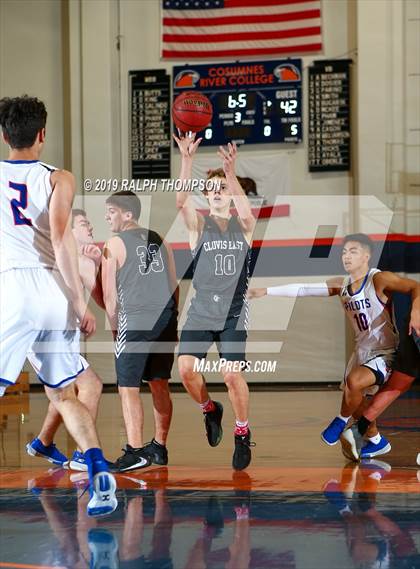 Thumbnail 3 in St. Joseph Notre Dame vs. Clovis East (Opening Tip-Off Marathon) photogallery.