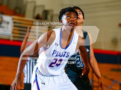 Thumbnail 2 in St. Joseph Notre Dame vs. Clovis East (Opening Tip-Off Marathon) photogallery.