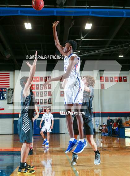 Thumbnail 2 in St. Joseph Notre Dame vs. Clovis East (Opening Tip-Off Marathon) photogallery.