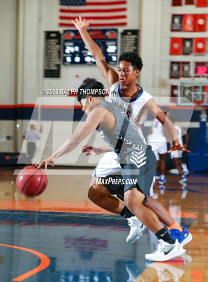 Thumbnail 3 in St. Joseph Notre Dame vs. Clovis East (Opening Tip-Off Marathon) photogallery.