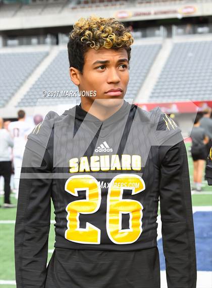 Thumbnail 1 in Salpointe Catholic vs. Saguaro (AIA 4A Final) photogallery.