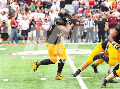 Thumbnail 3 in Salpointe Catholic vs. Saguaro (AIA 4A Final) photogallery.