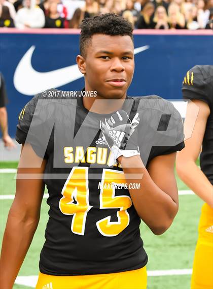 Thumbnail 1 in Salpointe Catholic vs. Saguaro (AIA 4A Final) photogallery.