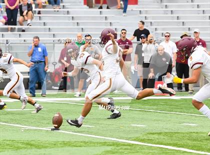 Thumbnail 3 in Salpointe Catholic vs. Saguaro (AIA 4A Final) photogallery.