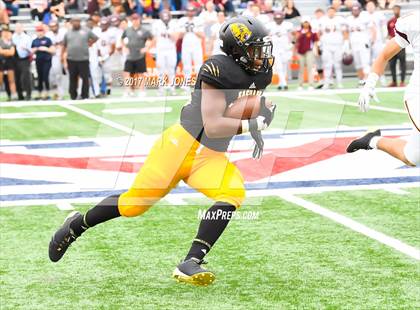 Thumbnail 2 in Salpointe Catholic vs. Saguaro (AIA 4A Final) photogallery.