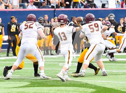 Thumbnail 1 in Salpointe Catholic vs. Saguaro (AIA 4A Final) photogallery.
