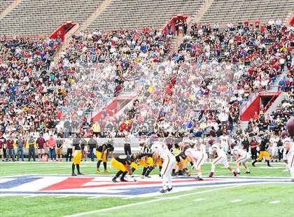 Thumbnail 3 in Salpointe Catholic vs. Saguaro (AIA 4A Final) photogallery.