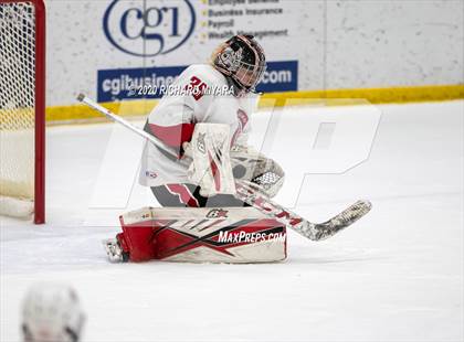 Thumbnail 2 in Bedford vs. Bishop Guertin (NHIAA D1 Semifinal) photogallery.