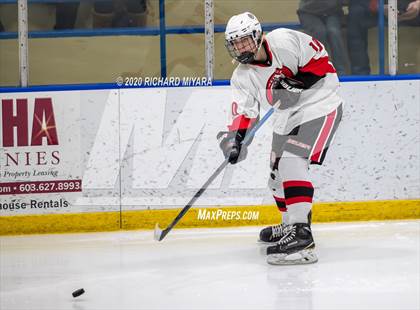 Thumbnail 2 in Bedford vs. Bishop Guertin (NHIAA D1 Semifinal) photogallery.