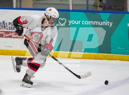 Thumbnail 2 in Bedford vs. Bishop Guertin (NHIAA D1 Semifinal) photogallery.