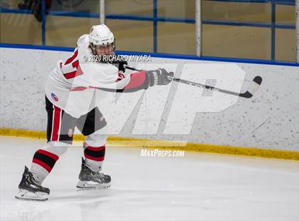 Thumbnail 2 in Bedford vs. Bishop Guertin (NHIAA D1 Semifinal) photogallery.