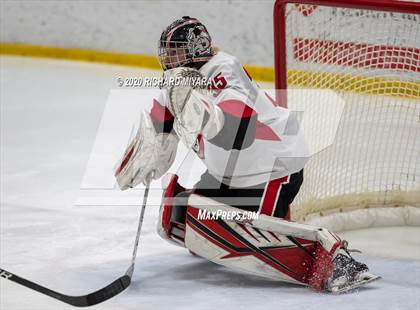 Thumbnail 3 in Bedford vs. Bishop Guertin (NHIAA D1 Semifinal) photogallery.