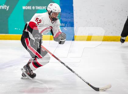 Thumbnail 3 in Bedford vs. Bishop Guertin (NHIAA D1 Semifinal) photogallery.