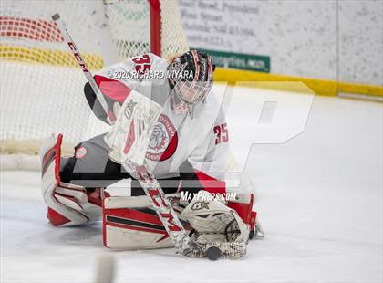 Thumbnail 3 in Bedford vs. Bishop Guertin (NHIAA D1 Semifinal) photogallery.